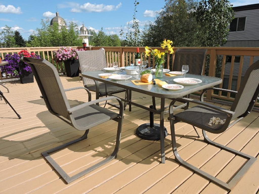 Bethel-Aspen Inn Bonnyville Екстериор снимка
