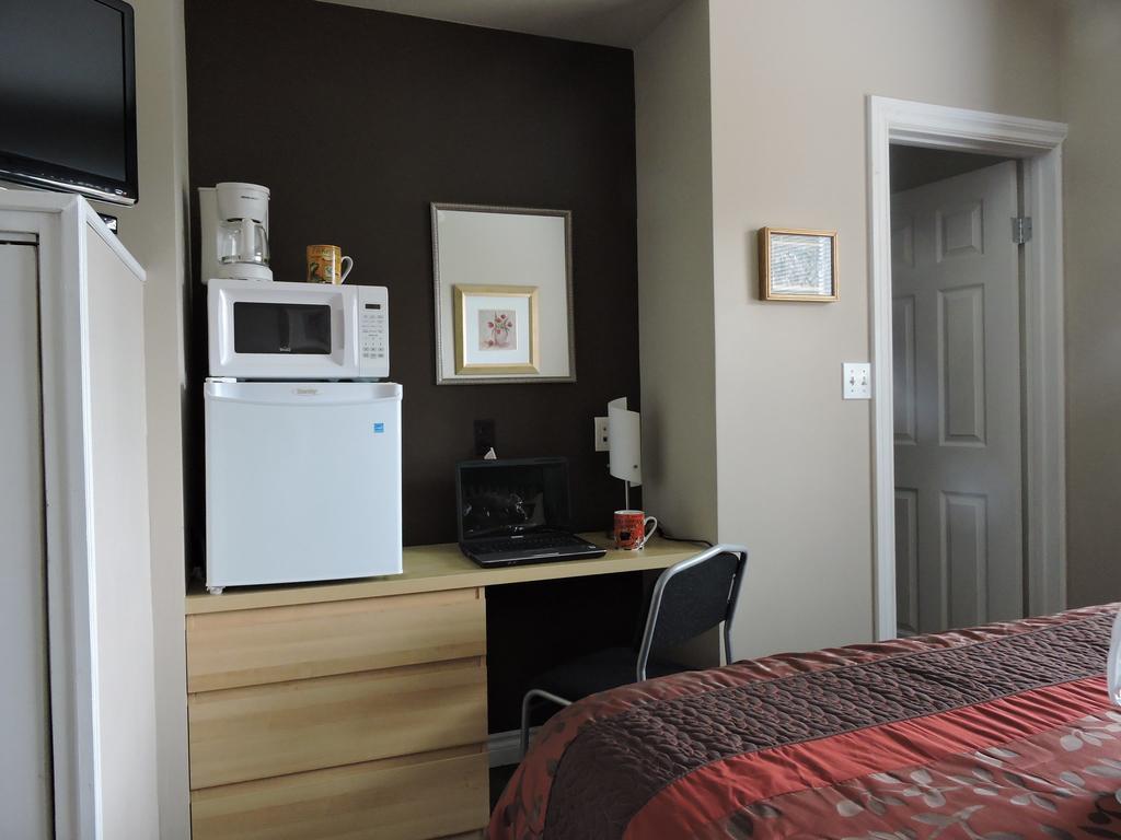 Bethel-Aspen Inn Bonnyville Екстериор снимка