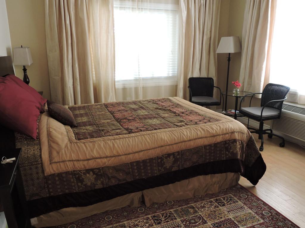 Bethel-Aspen Inn Bonnyville Екстериор снимка