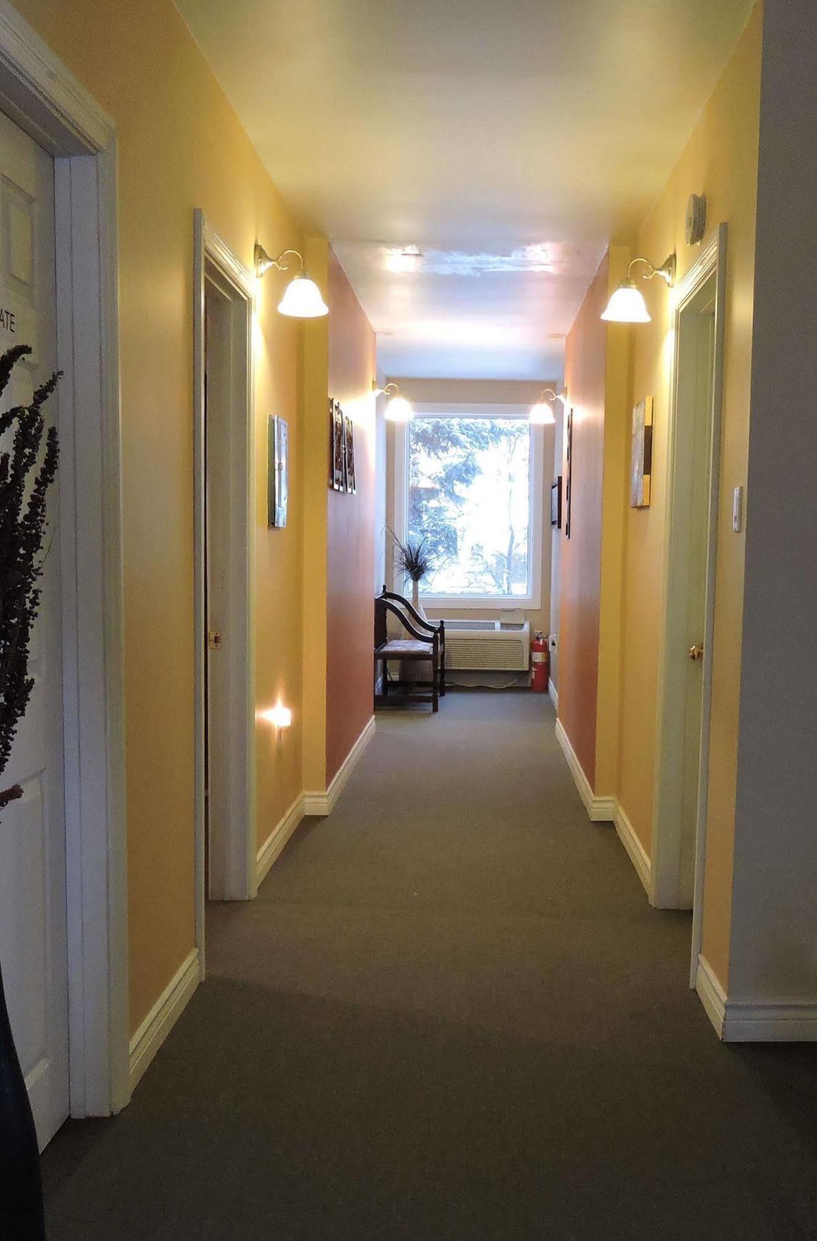 Bethel-Aspen Inn Bonnyville Екстериор снимка